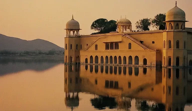 Top 5 India Luxury Travel Destinations for Discerning Melbourne Travellers